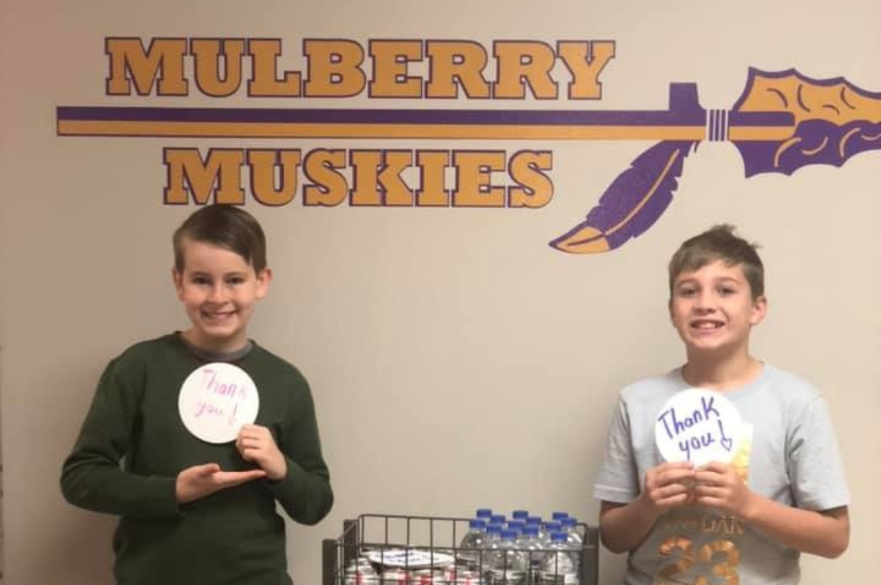 Kids with Thank Yous